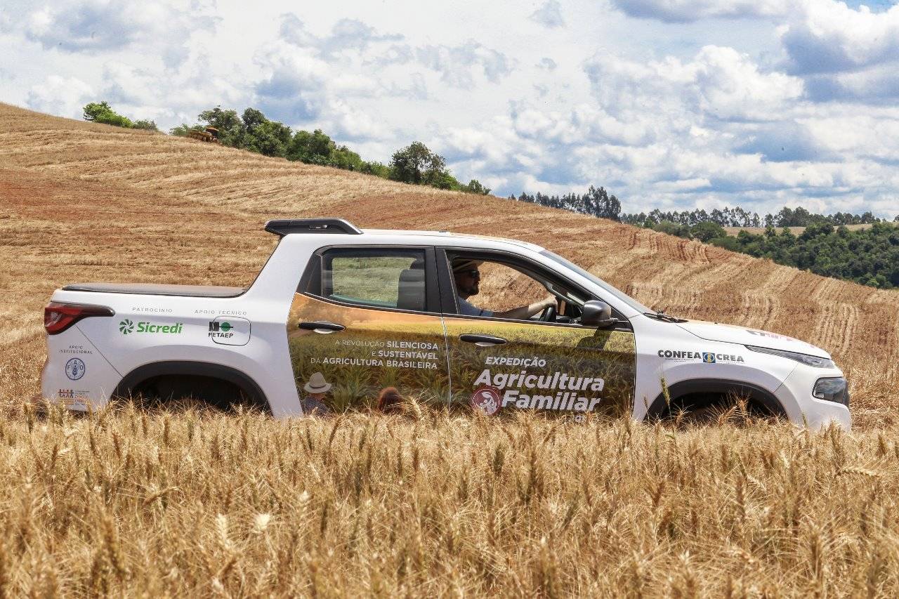 Expedição percorre 12 estados