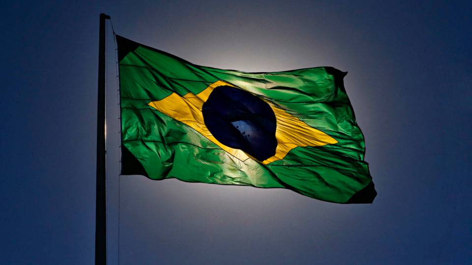 O que três países que mexeram no “vespeiro” do funcionalismo têm a ensinar ao Brasil O que Portugal, França e Reino Unido podem ensinar ao Brasil para sua reforma administrativa?