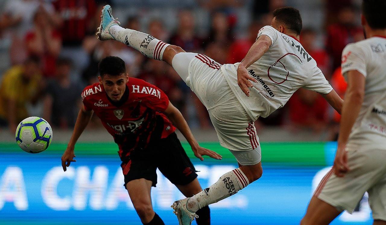 Athletico não resistiu ao Flamengo. E os dois vão, provavelmente, duelar na Supercopa em 2020