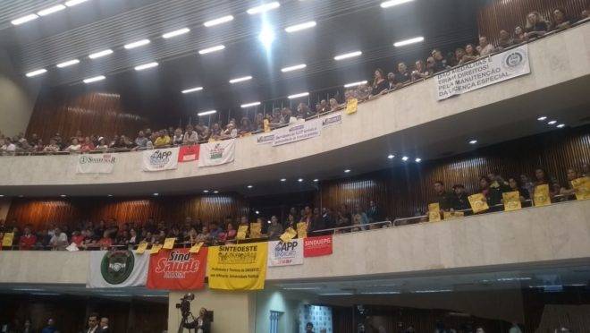 Servidores na Alep
