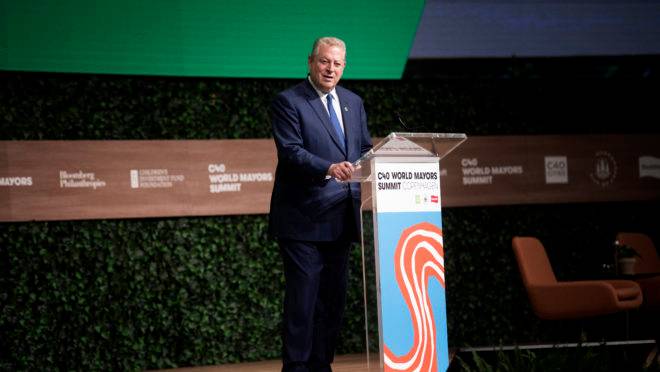 Al Gore discursa no C40 World Mayors Summit em Copenhague, Dinamarca, em 10 de outubro de 2019.
