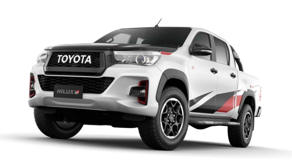 Toyota confirma Hilux V6 para brigar com Amarok V6 Toyota confirma Hilux V6 para brigar com Amarok V6