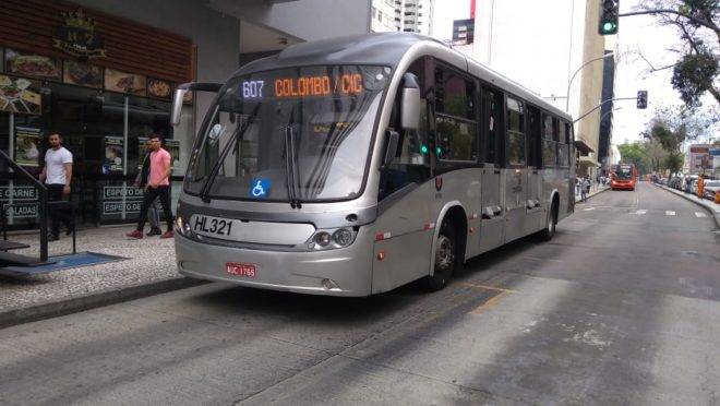 Ligeirinho da linha Colombo-CIC