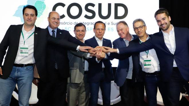 Pela primeira vez, todos os sete governadores do Sul e Sudeste participaram de reunião do Cosud, em Florianópolis (SC).