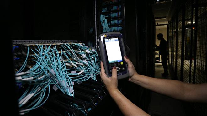 O que está sendo feito para que a internet não trave com tanta gente em casa por causa do coronavírus