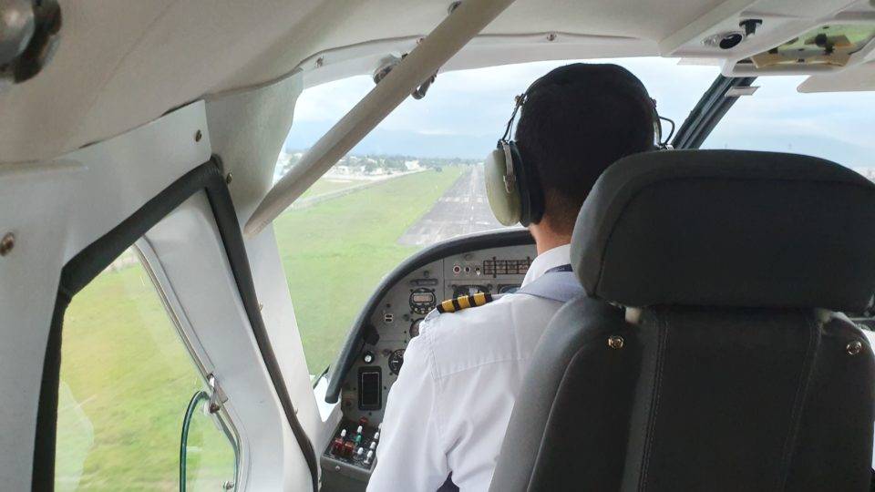 Piloto Cessna 208 Grand Caravan Voe Paraná