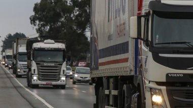 Caminhoneiros autônomos encerram greve no Porto de Santos caminhoneiros - dt-e - congresso