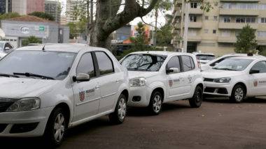 Carros do governo do Paraná