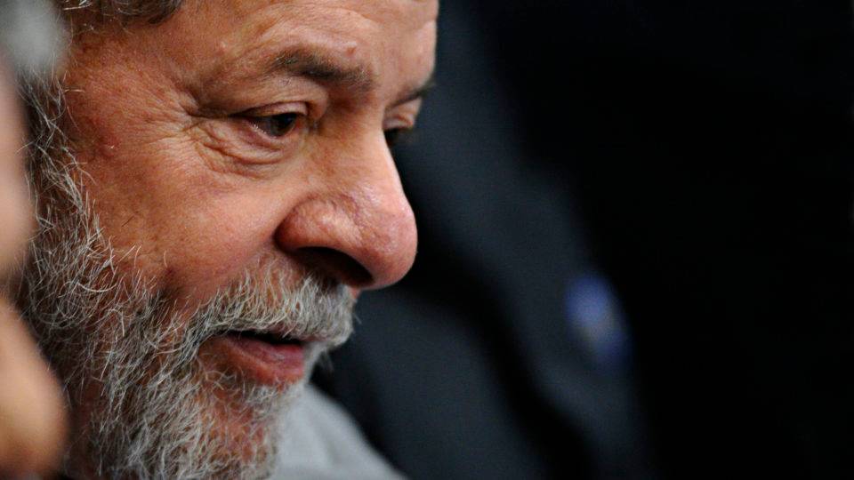 Situação eleitoral de Lula pode mudar dependendo de decisões judiciais no STF e no TRF4.