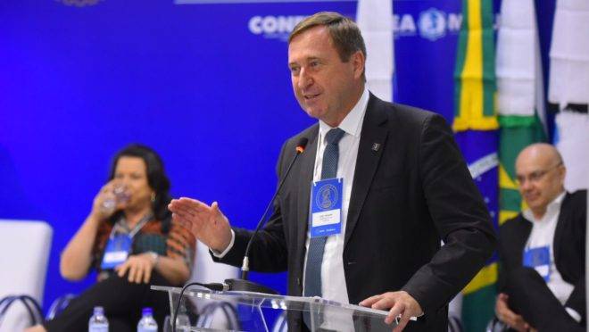 O presidente do Confea, engenheiro civil Joel Krüger