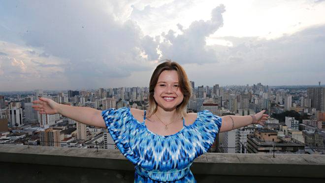 Nayana Rogal, gerente de Cultura Corporativa do EBANX, o primeiro “unicórnio” do Sul.
