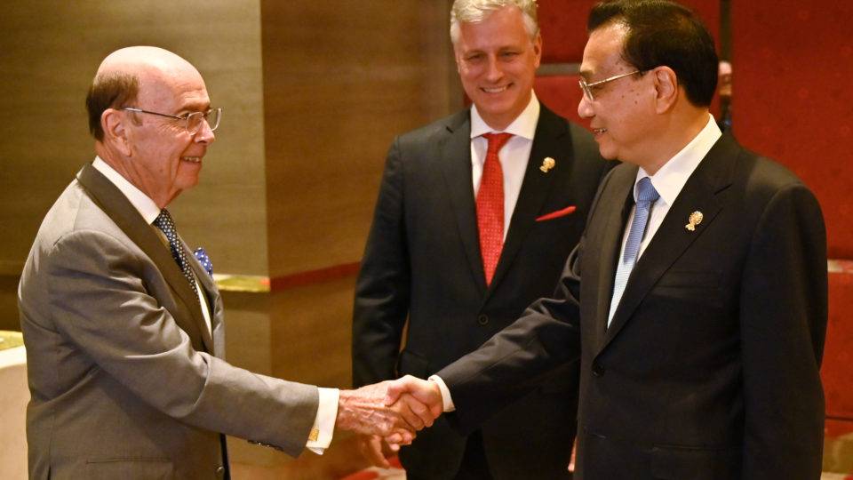 Guerra comercial encontro EUA China