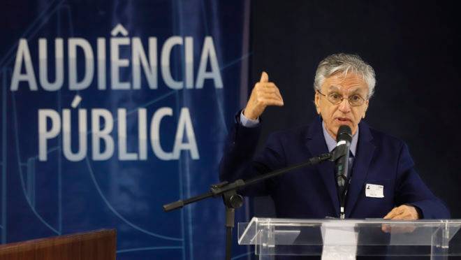 O artista Caetano Veloso participa da audiência pública sobre liberdade de expressão artística, cultural e de comunicação.