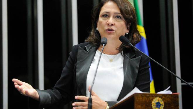 Senadora Kátia Abreu (PDT-RO)