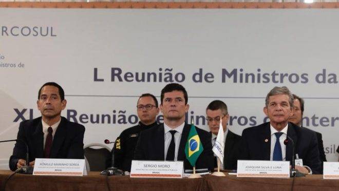 Sergio Moro participa de reunião com ministros da Justiça de países do Mercosul, em Foz do Iguaçu.