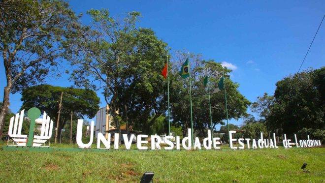 Fachada da UEL, em Londrina.