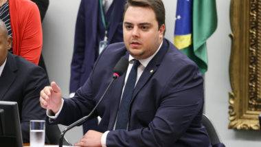 Sob comando de Francischini, CCJ está mais produtiva e menos democrática Presidente da CCJ na Câmara, Felipe Francischini (PSL-PR).