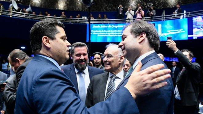 Maia e Alcolumbre na promulgação da Previdência