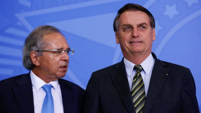 O ministro da Economia, Paulo Guedes, e o presidente Jair Bolsonaro.