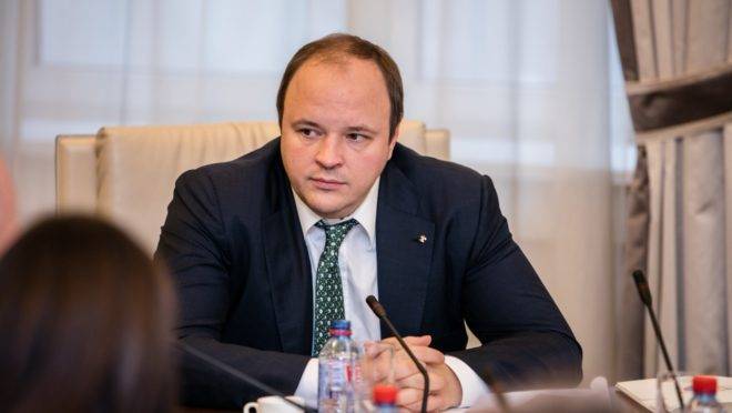 Andrey Guryev, presidente do conselho empresarial Brasil-Rússia e CEO da PhosAgro, elogiou o plano de privatizações do Brasil.