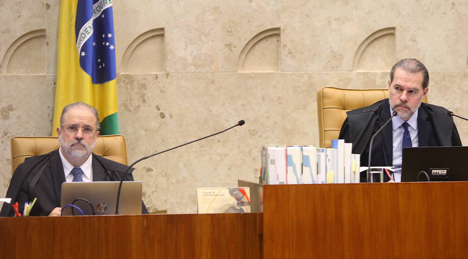 Augusto Aras e Dias Toffoli em sessão do STF