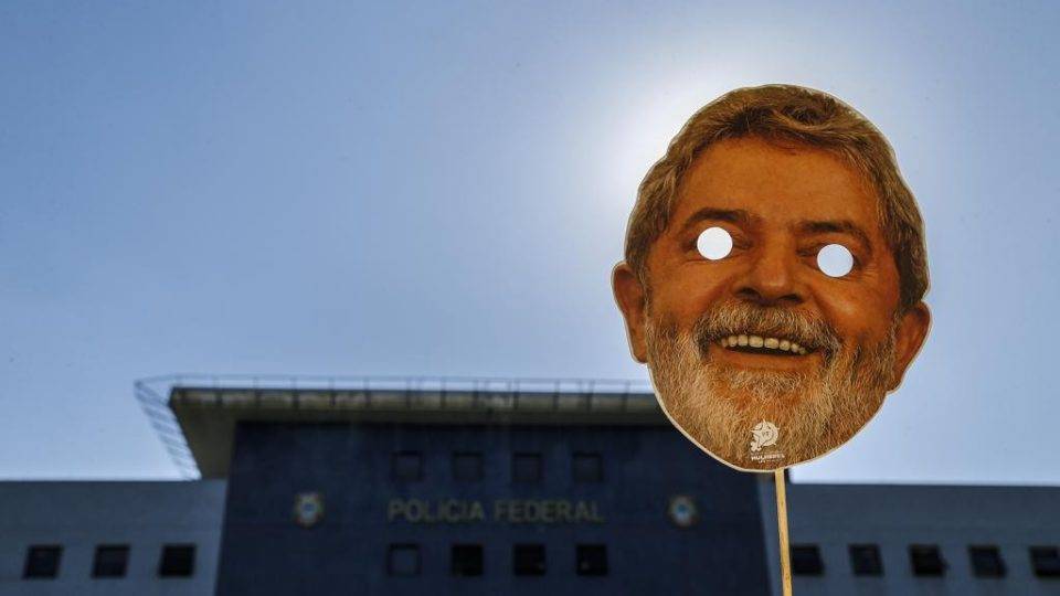 Lula está certo, errados estamos nós Foto: Jonathan Campos/Gazeta do Povo