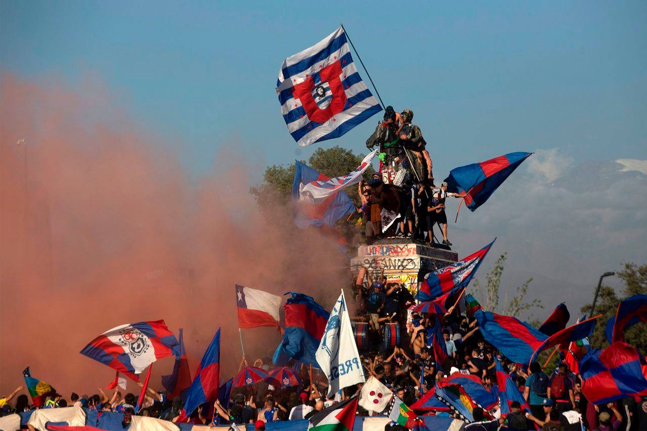 A pauta de reivindicações dos jovens hoje é bastante parecida com a dos regimes totalitários que causaram a morte de milhões de pessoas no século XX.