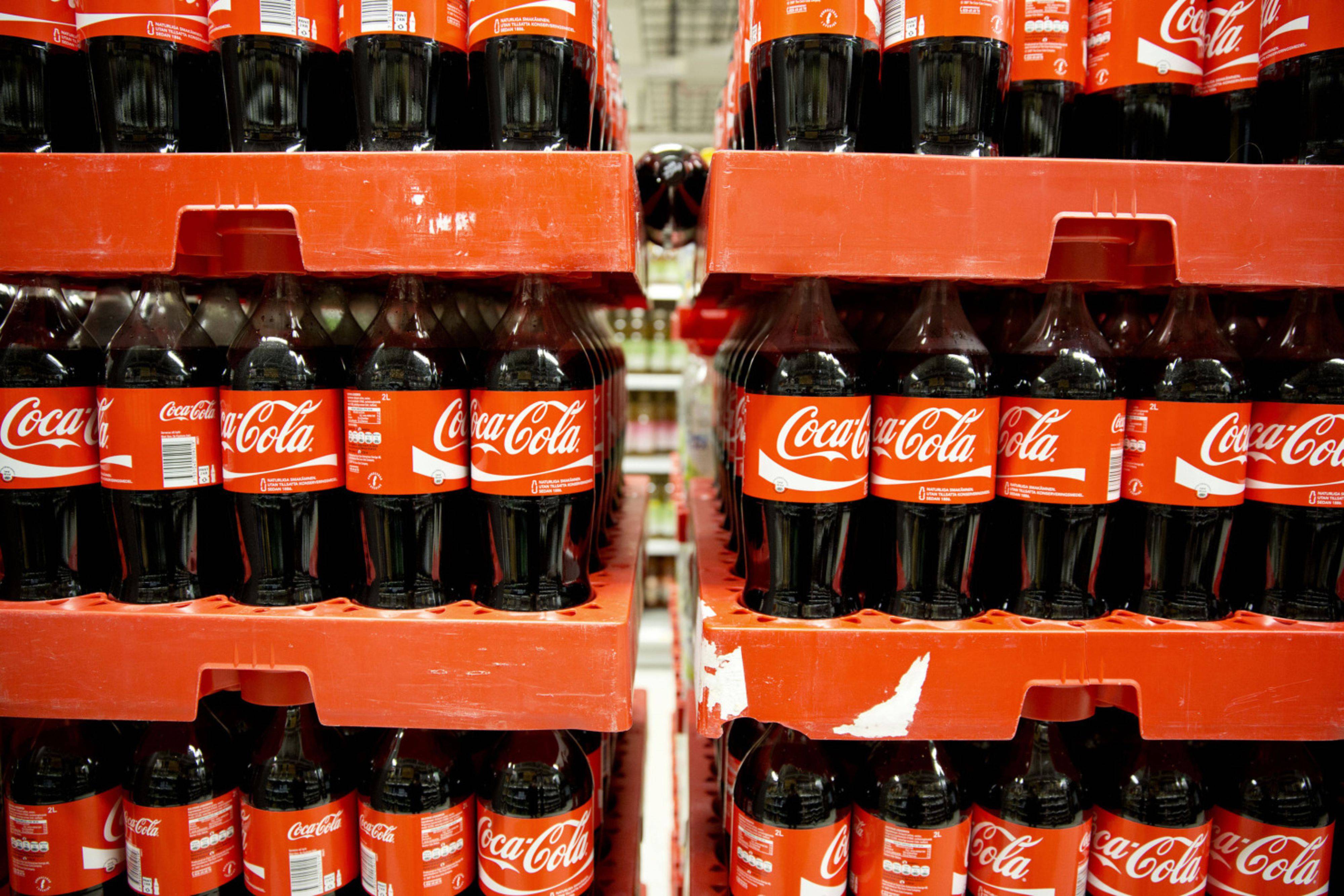 Garrafas pet em supermercado de Estocolmo.