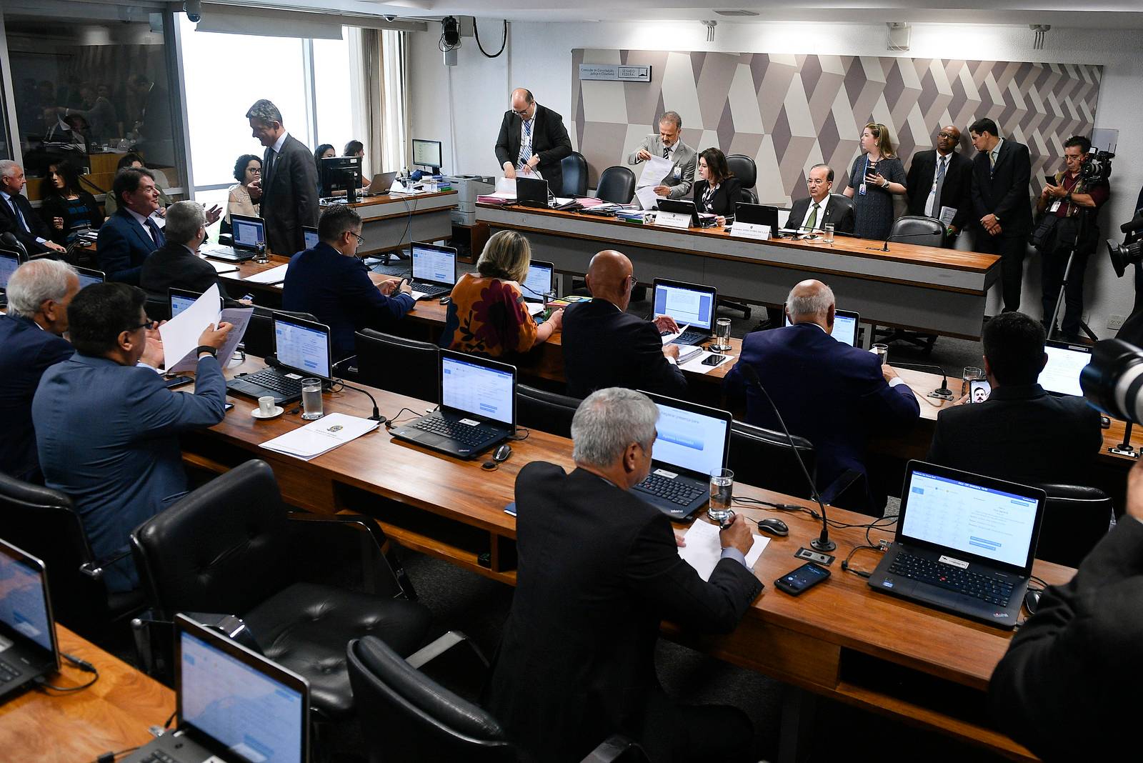 Sessão da CCJ do Senado que discutiu a prisão em 2ª instância.