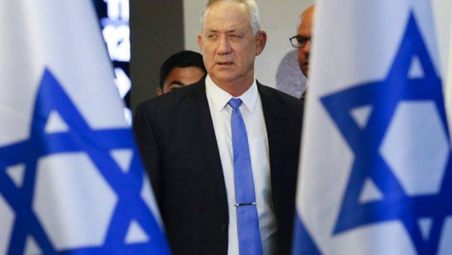 O líder da aliança Azul e Branco e general aposentado Benny Gantz informou ao presidente de Israel que não conseguiu formar um governo de coalizão