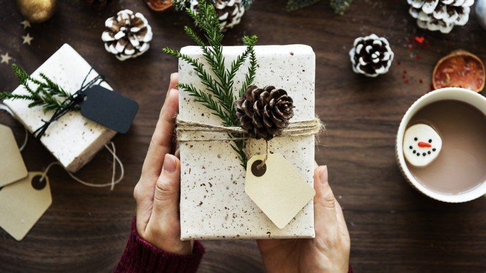 Autismo e presente de natal Imagem de rawpixel por Pixabay