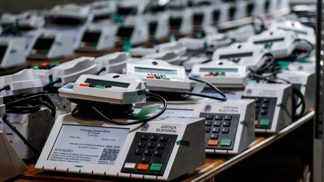 Pesquisa aponta que a disposição para votar diminui quando os dados são recortados para as regiões mais pobres da cidade de São Paulo.