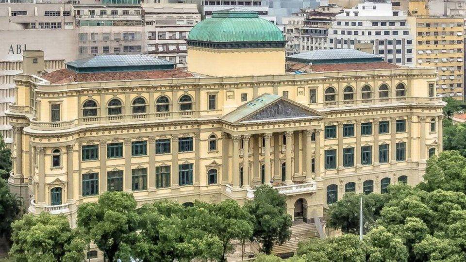 Fachada da Biblioteca Nacional