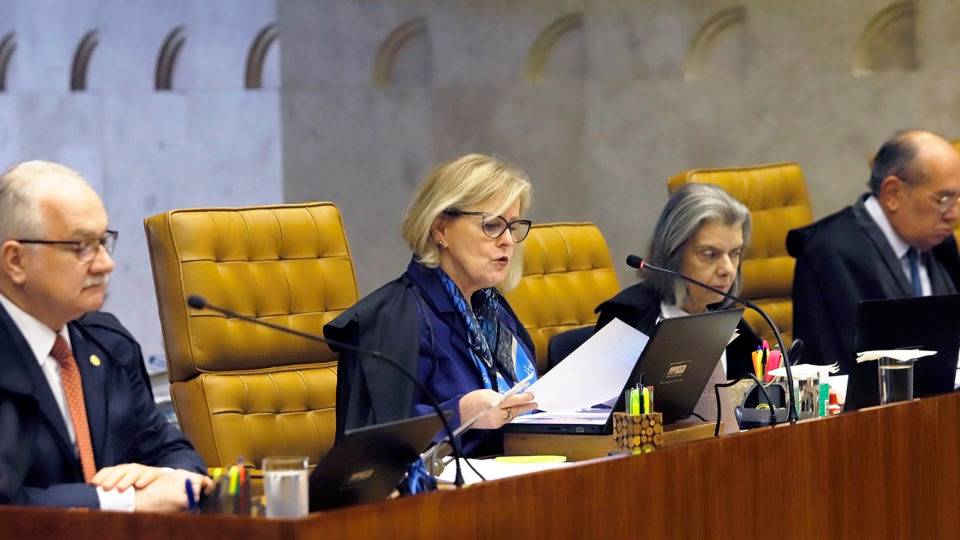 STF acaba com aposentadoria especial de R$ 30 mil a ex-governadores do Paraná Ministra Rosa Weber, relatora da ação que acabou com aposentadoria especial a ex-governadores do Paraná.
