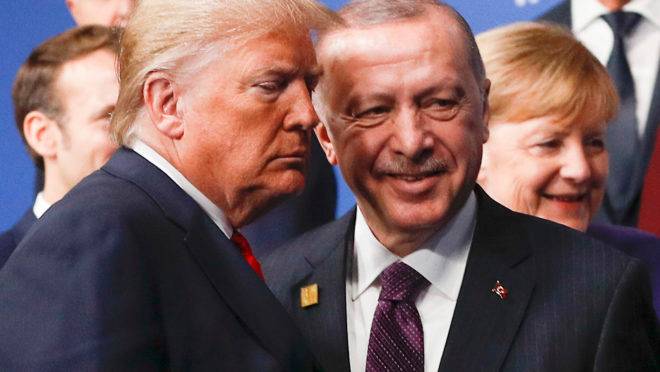 Trump e Erdogan na Otan