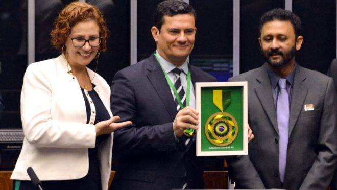 Ministro Sergio Moro foi homenageado na Câmara no Dia Mundial Anticorrupção.