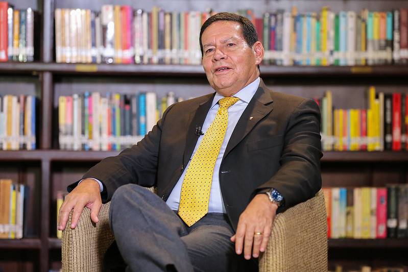 Na Argentina, Mourão defende ajuda mútua entre os países Hamilton Mourão, vice-presidente do Brasil