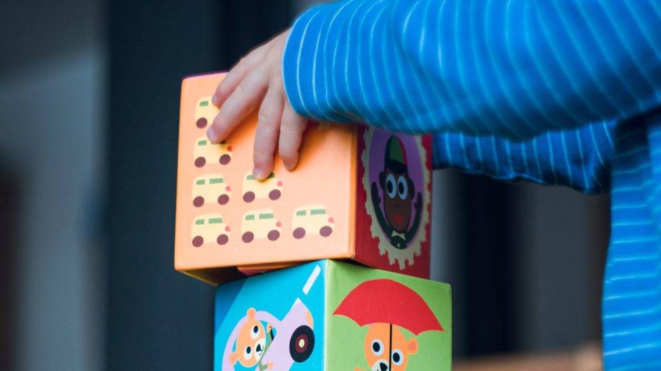 As vagas são para atuar na rede de educação infantil.