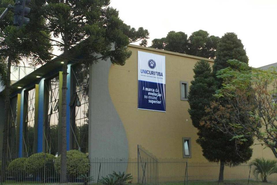 UniCuritiba tem cerca de 5,2 mil alunos.