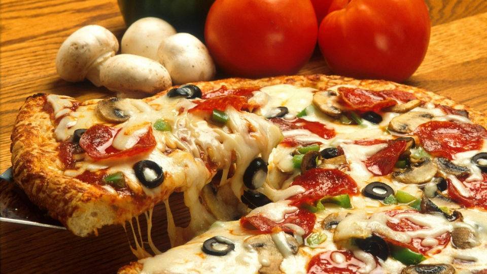 Dominos’s investe R$ 100 milhões para trazer tecnologia de delivery para o Brasil Dominos’s investe R$ 100 milhões para trazer tecnologia de delivery para o Brasil
