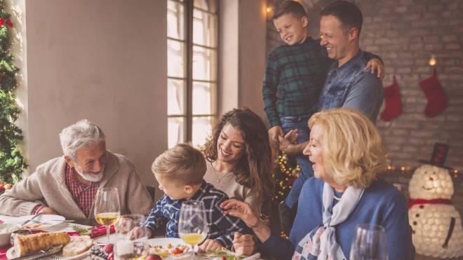 As comemorações de fim de ano são momentos propícios para o exercício do perdão e do afeto que nos une como família