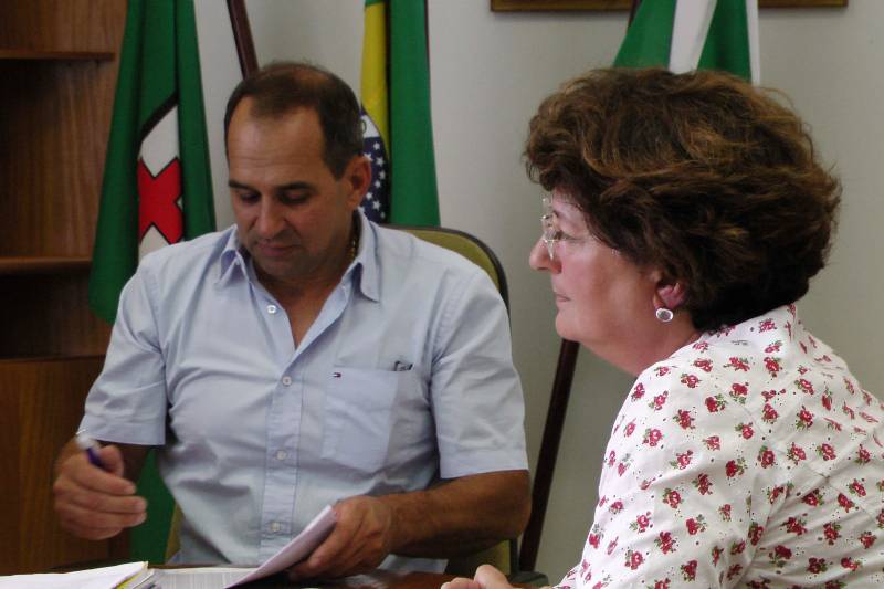 Pelé, o prefeito, e Beti Pavin são do mesmo grupo político | Bruno Matos