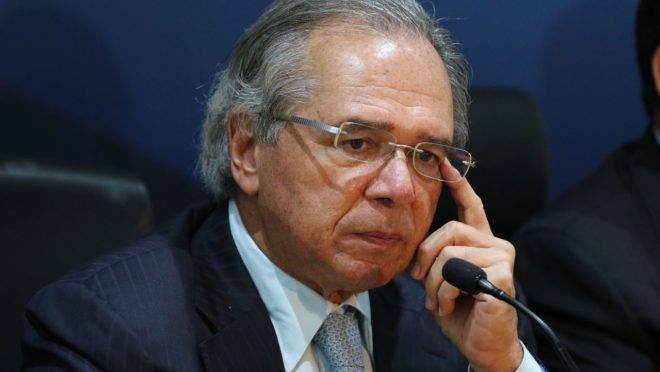 Governo revisou mais uma vez a projeção de déficit primário