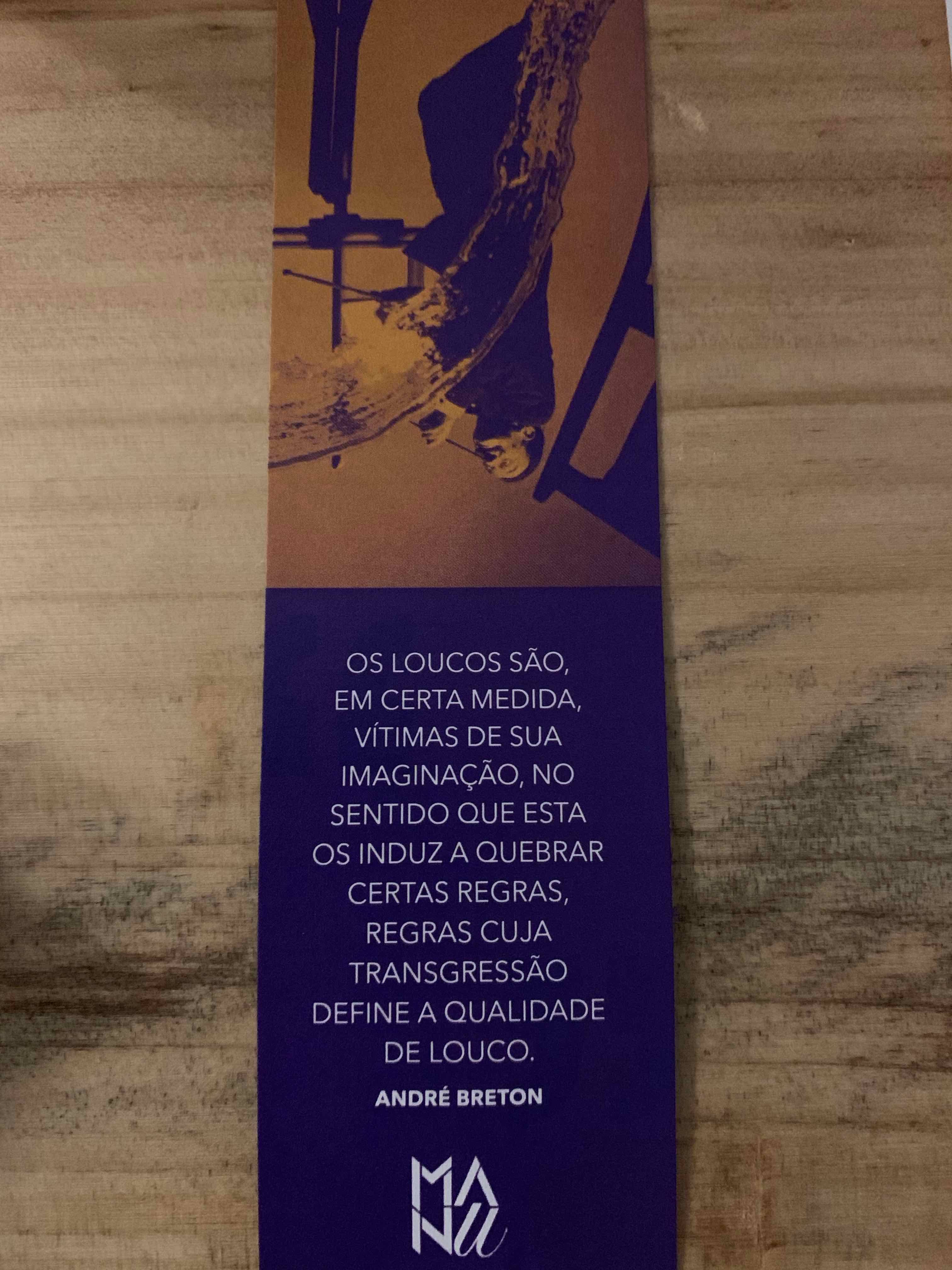 Surrealismo guiou a noite Surrealismo guiou a noite