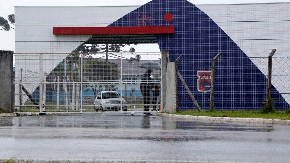 Paraná se reapresenta e deve anunciar contratações; lateral, meia e atacante Paraná se reapresenta e deve anunciar contratações; lateral, meia e atacante