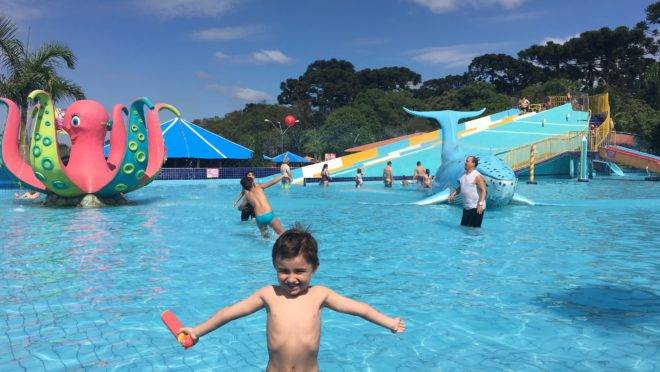 Piscina do Araucária Acqua Park