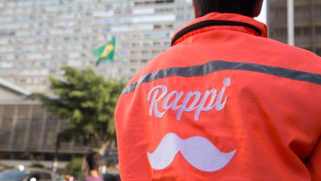 Os entregadores podem comprar os aparelhos com até 40% de desconto.