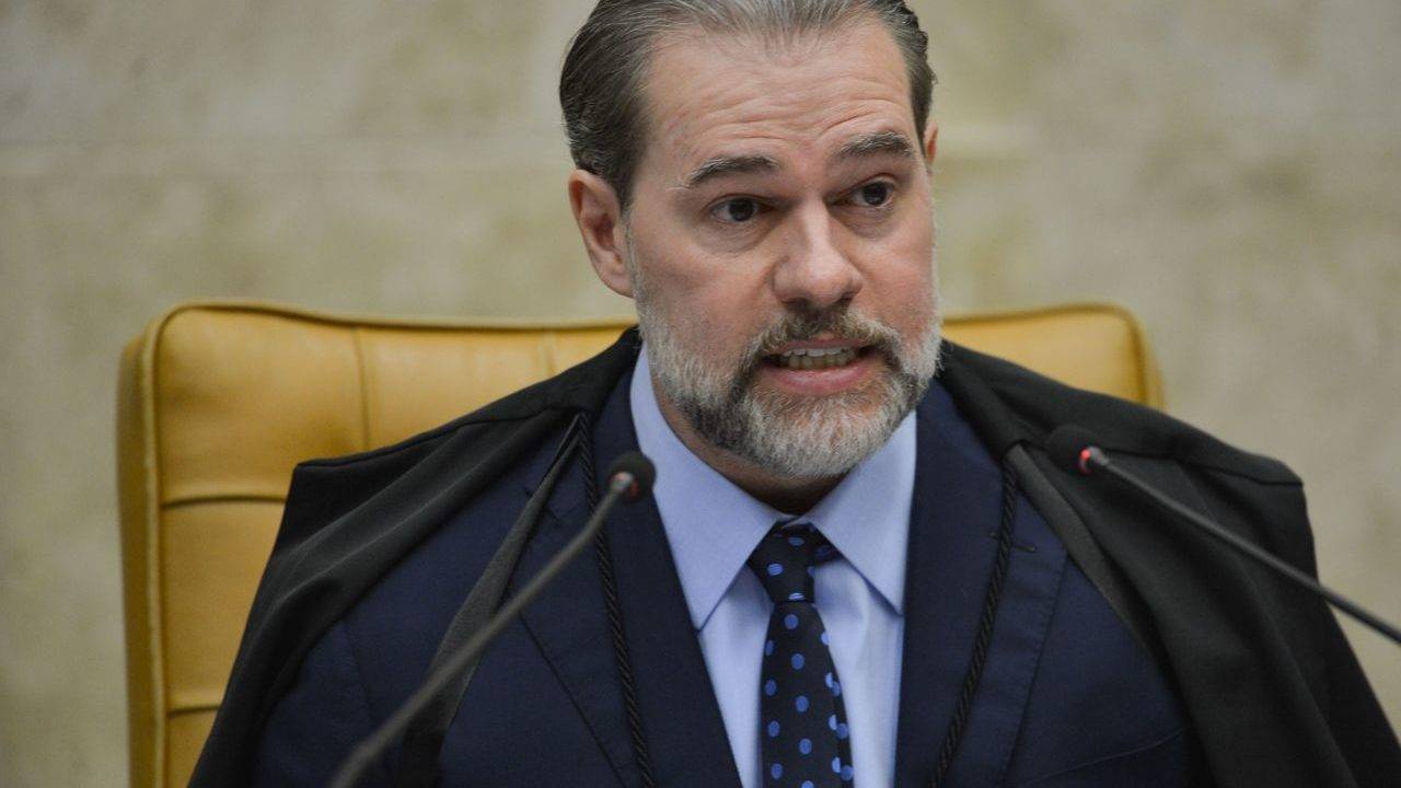 Ministro Dias Toffoli disse que reconhecer o direito ao esquecimento violaria a liberdade de imprensa e de informação, garantidas pela Constituição.