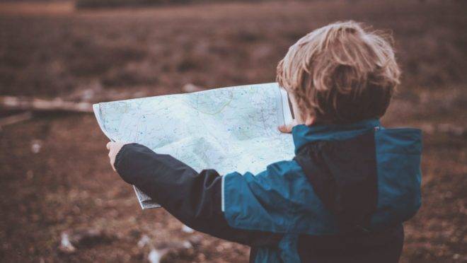 Mostrar para as crianças as diferenças que existem no mundo e proporcionar experiências concretas ampliam horizontes e fortalecem a capacidade de diálogo.