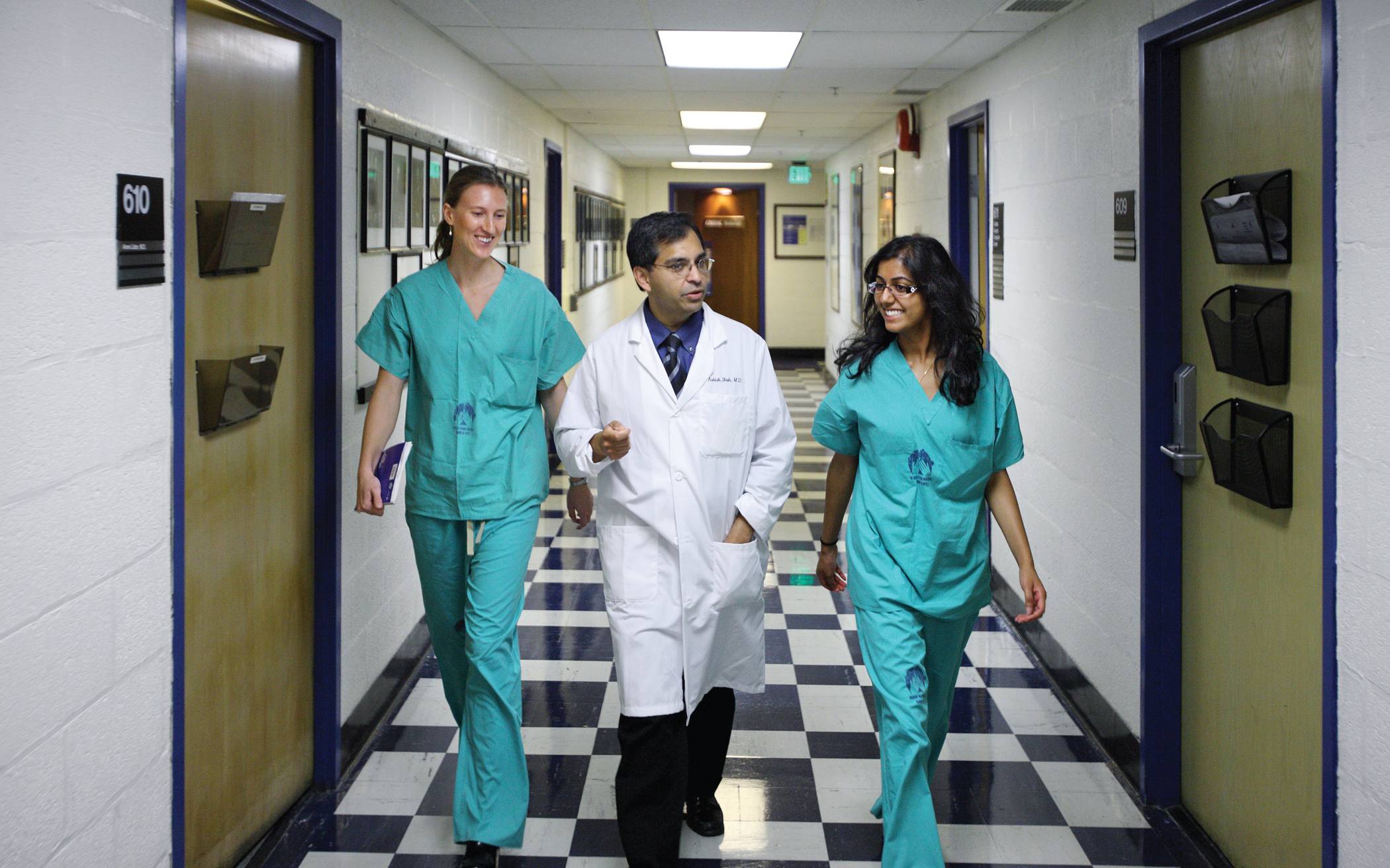 O cirurgião cardíaco Ashish Shah, do Johns Hopkins Hospital